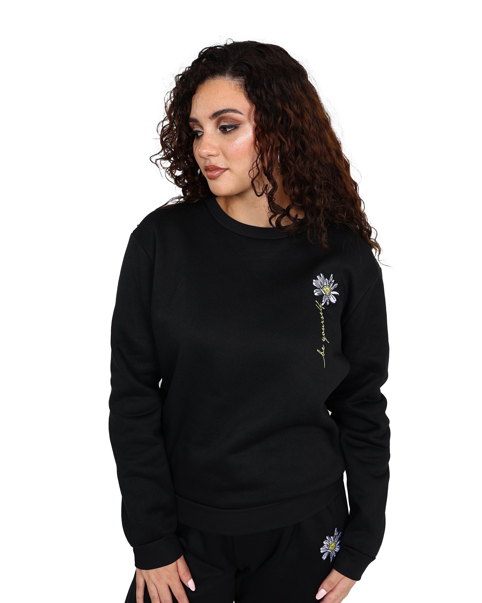 Daisy Embroidered Black Sweatshirt