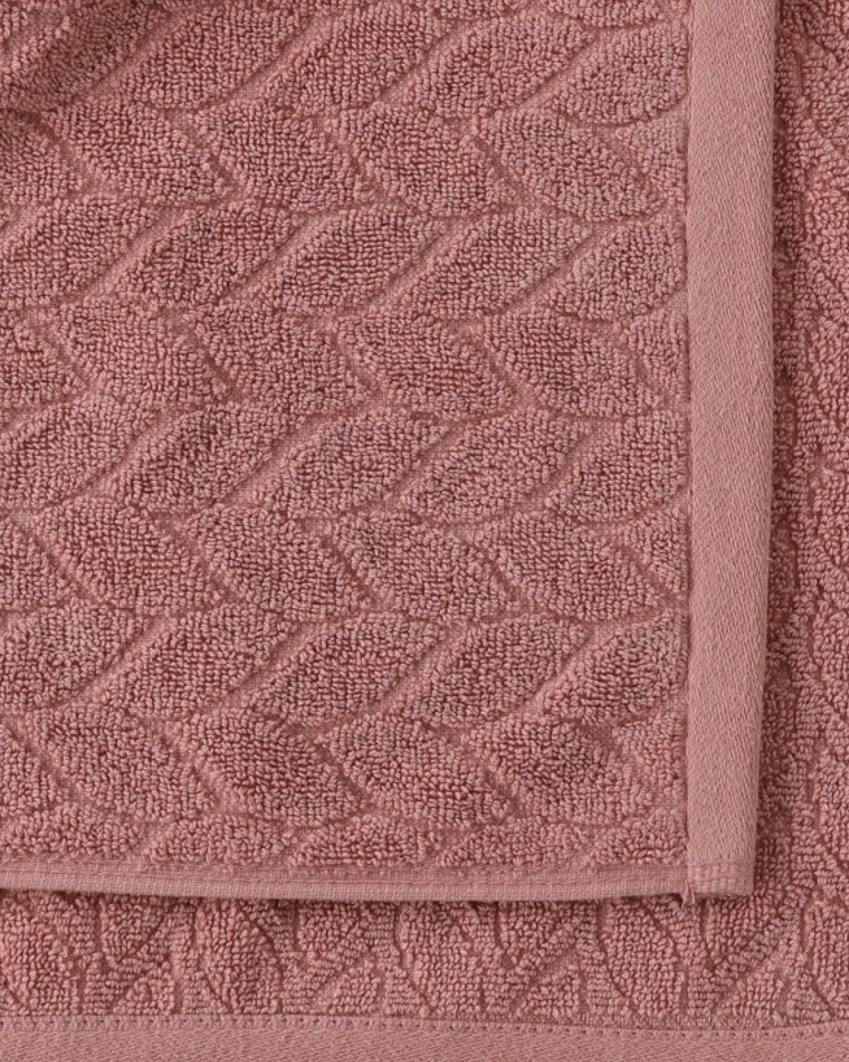 Blush Jacquard Leaf Cotton Bath Towel
